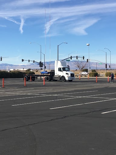 10-4 TrucKing Academy