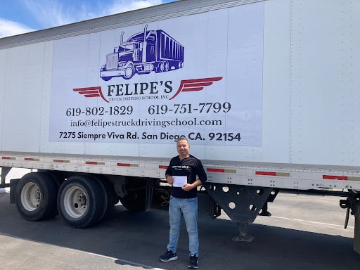 Felipe´s Truck Driving School
