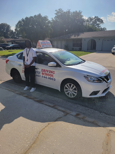 Evee driving school