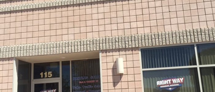 Escuela de Tráfico Rightway: Conducción Segura y Cursos de Manejo
