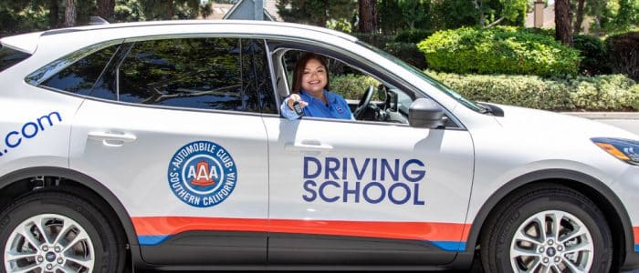 Escuela de Conducción AAA – Cursos de Manejo, Prácticas de Conducción y Preparación para la Licencia