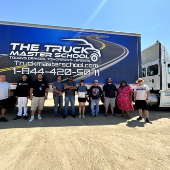 Escuela de Conductores de Camiones – The Truck Master Schools | Cursos de Manejo Profesional