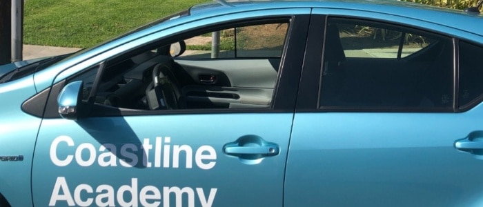 Escuela de Conducción Coastline Academy en Bakersfield – Clases de Manejo y Licencias