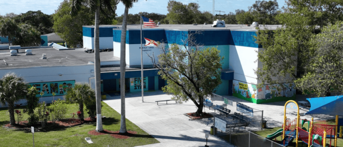 Escuela Primaria Kendale Lakes – Campus, aulas y actividades escolares en Florida