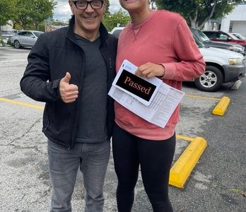 Escuela de Conducción Kay‑1 – Cursos de manejo, clases prácticas y certificación de conductores