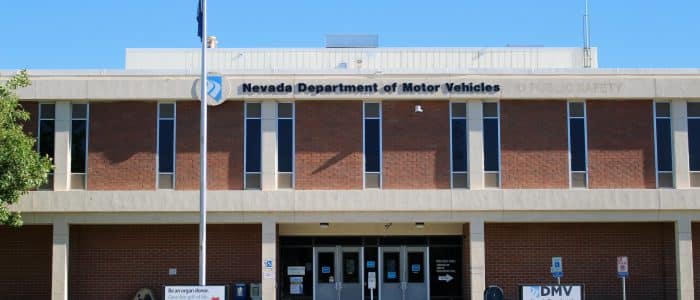 Imagen oficial del Departamento de Vehículos Motorizados de Nevada – Servicios de licencias y registro de autos
