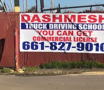 Dasmesh – Escuela de Conducción de Camiones: Cursos Profesionales y Licencia Rápida