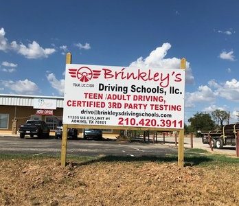 Escuela de Conducción Brinkley’s – Clases de Manejo, Licencias y Seguridad Vial