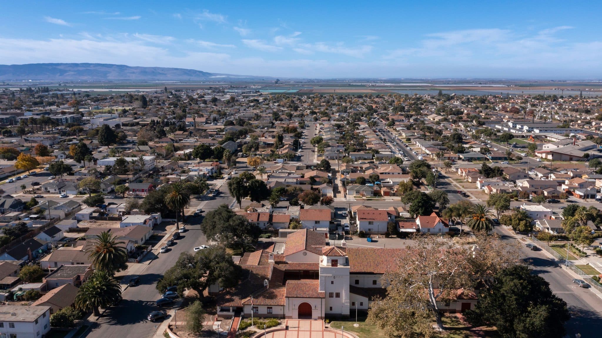 Santa María, California: Vista panorámica de la ciudad costera y sus playas doradas