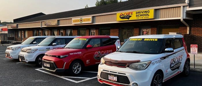 Escuela de Conducción Oscar’s Driving School LLC – Clases de Manejo Profesionales y Licencia Rápida