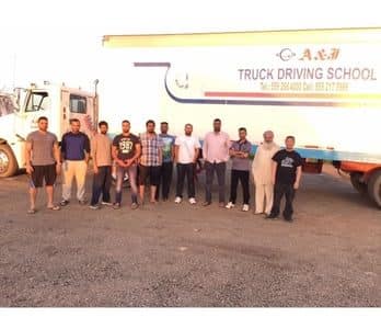 Escuela de Conducción de Camiones A&J – Cursos Profesionales y Certificación Rápida