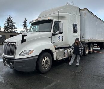Escuela Diamond Truck Driving School – Curso profesional de manejo de camiones y obtención de licencia