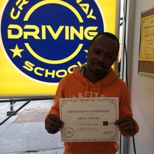 Escuela de Conducción Cross Way – Clases de Manejo y Licencia de Conducir